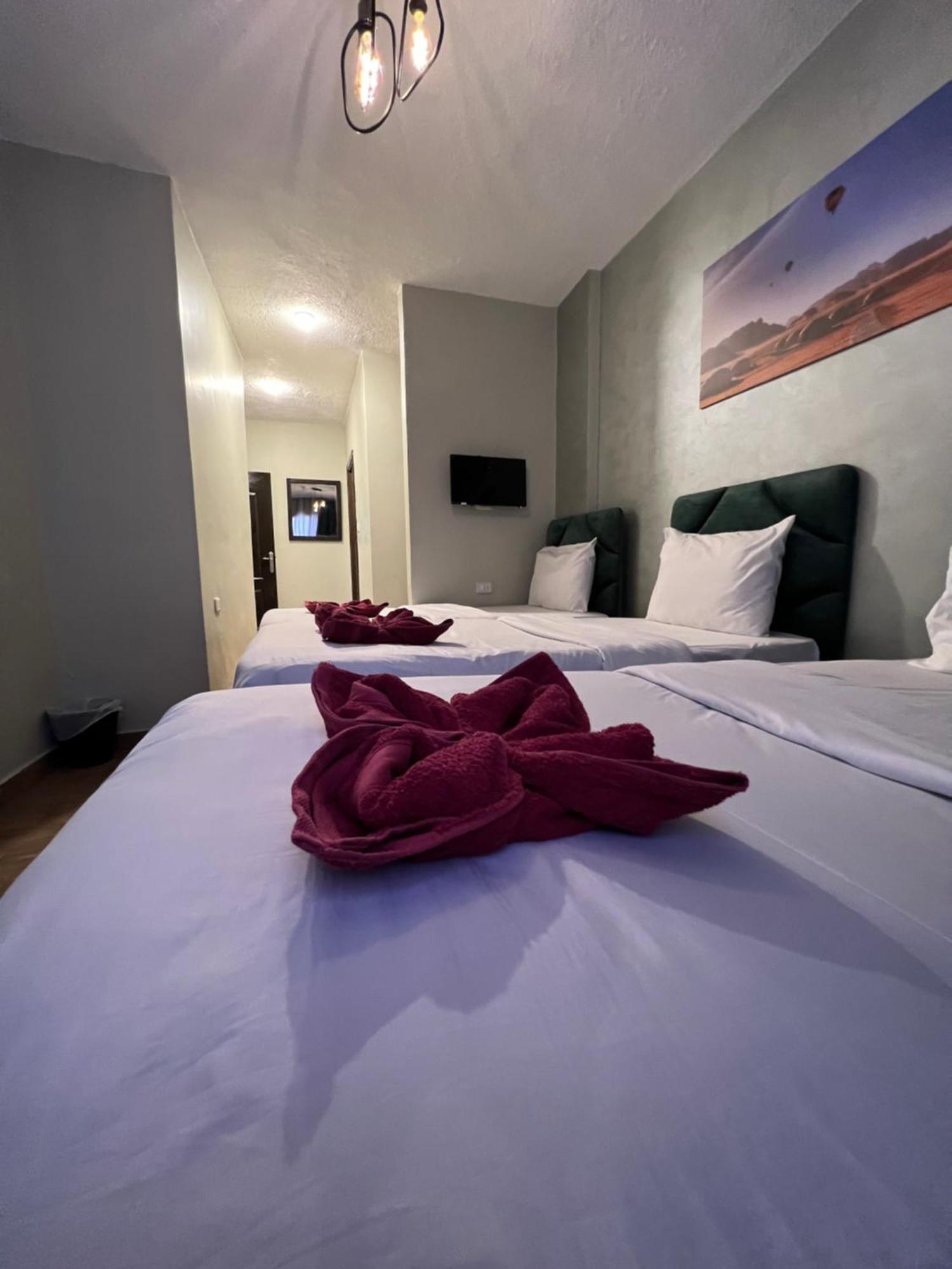 Sandra Hotel Amman Extérieur photo