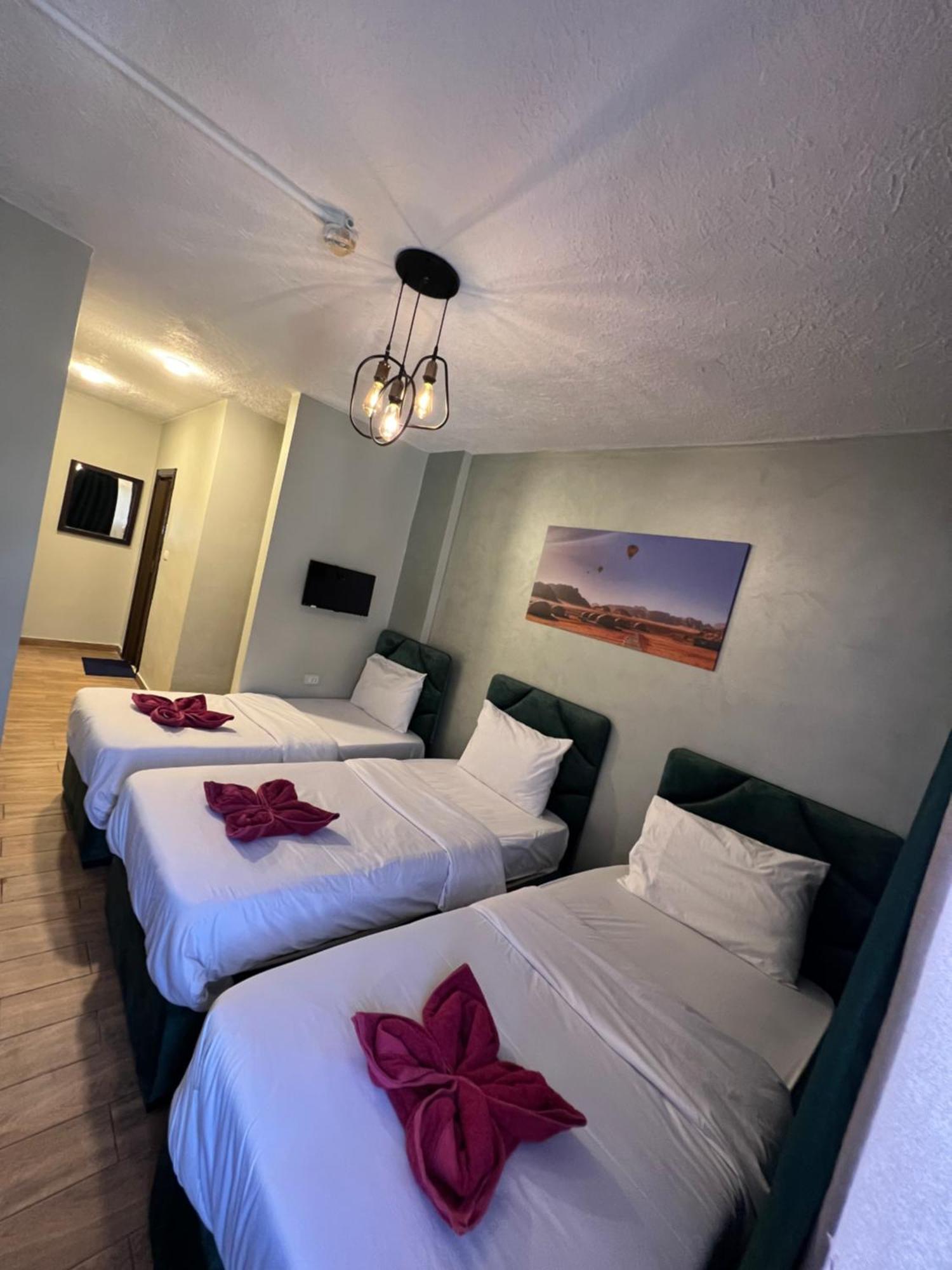Sandra Hotel Amman Extérieur photo