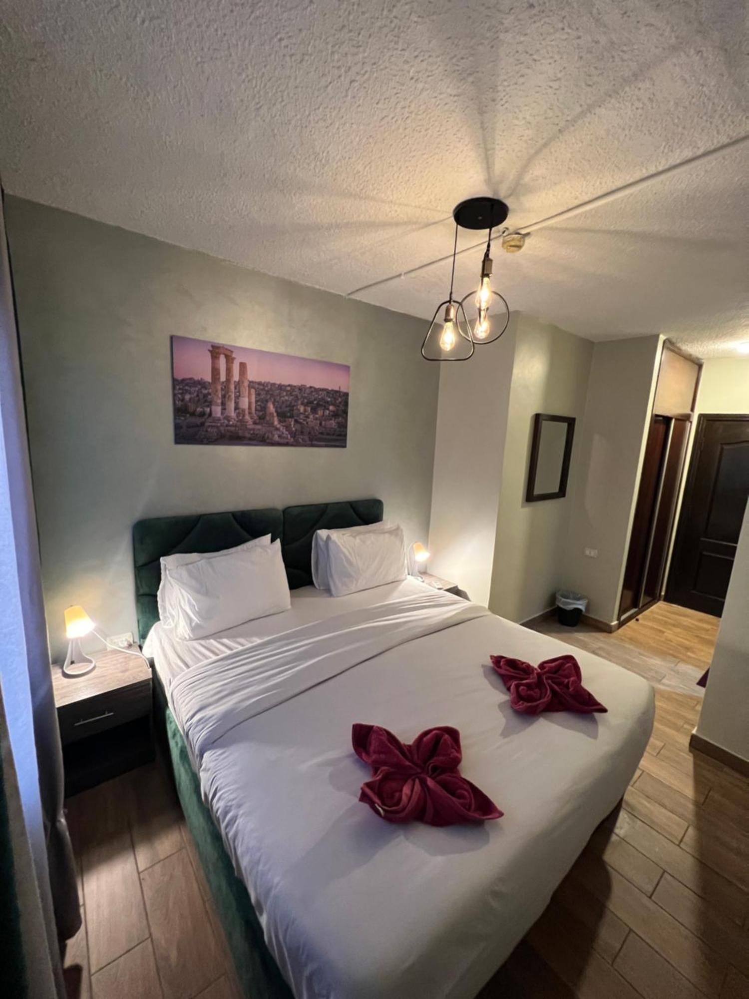 Sandra Hotel Amman Extérieur photo